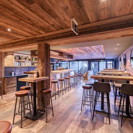 No 8 Bed & Bar 3* Verbier