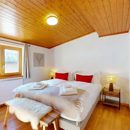 No 8 Bed & Bar ホテル 3*