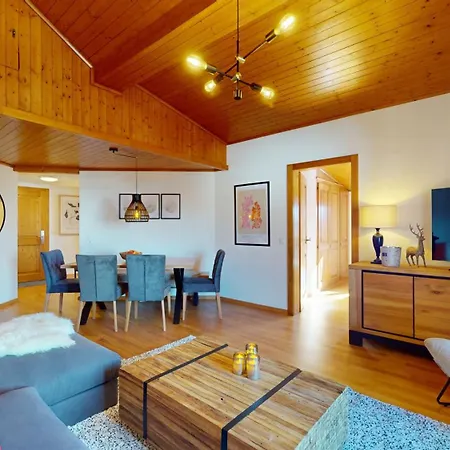 No 8 Bed & Bar Hotel 3*