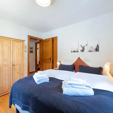 ホテル No 8 Bed & Bar ヴェルビエール