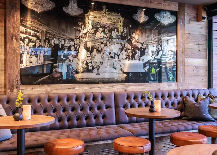 酒店 No 8 Bed & Bar