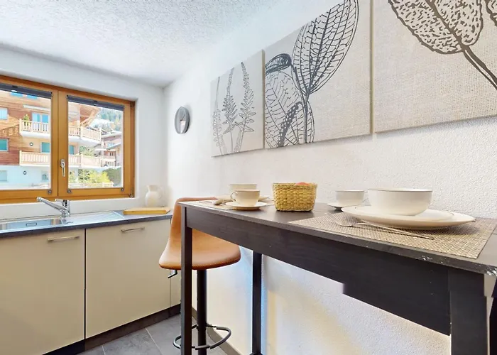 No 8 Bed & Bar 酒店