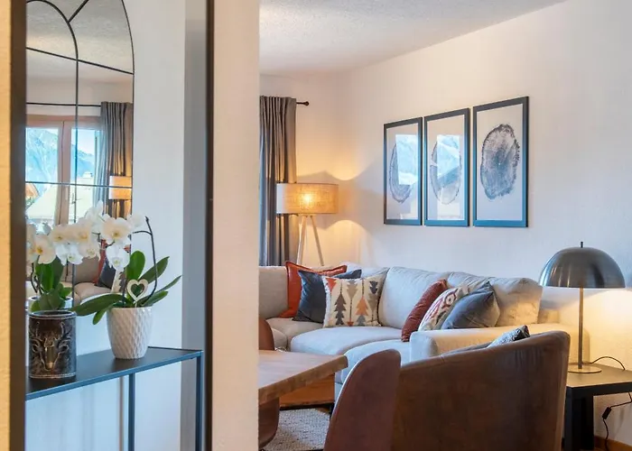 No 8 Bed & Bar 酒店