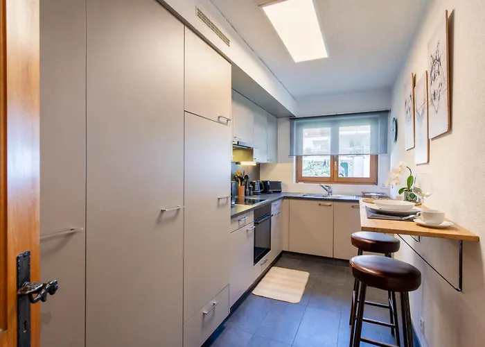 No 8 Bed & Bar 酒店 韦尔比耶