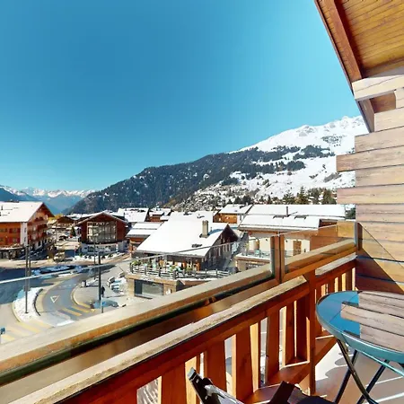 Hotel No 8 Bed & Bar 3*