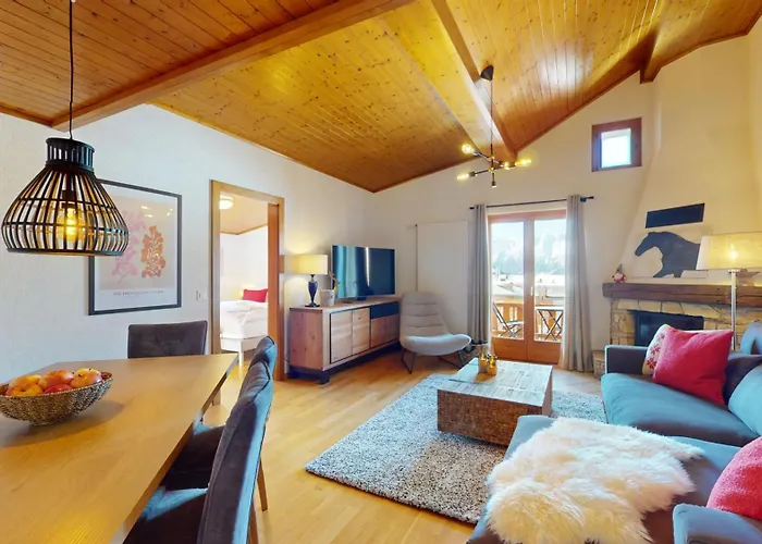 Hotel No 8 Bed & Bar